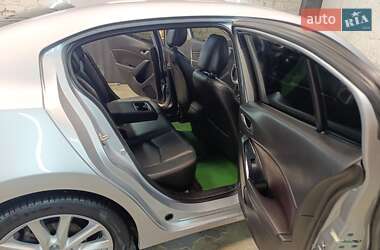 Седан Mazda 3 2016 в 