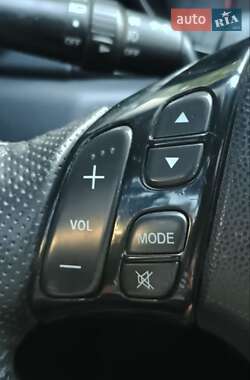 Хэтчбек Mazda 3 2008 в 