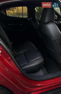 Хэтчбек Mazda 3 2022 в 