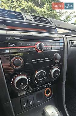 Седан Mazda 3 2009 в 