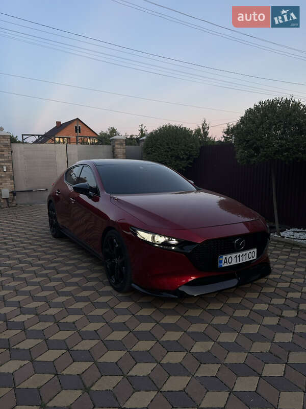 Хэтчбек Mazda 3 2021 в Мукачево