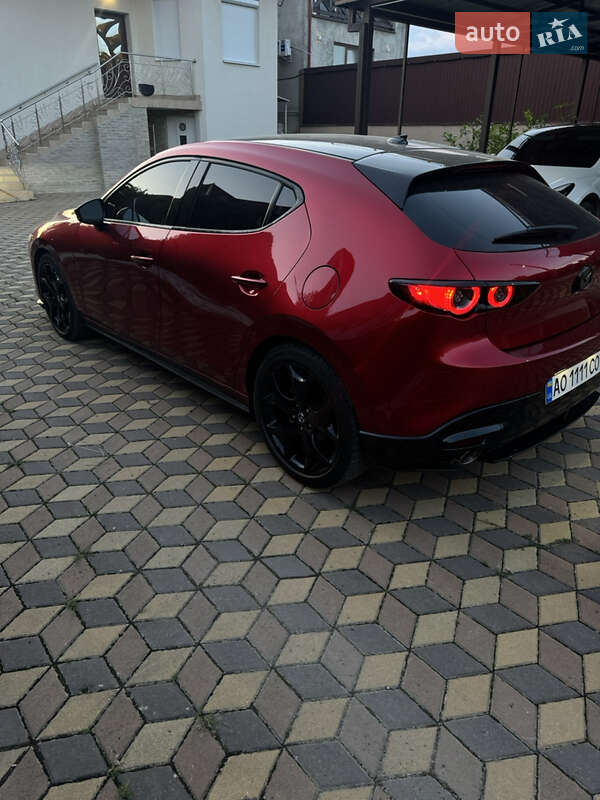 Хэтчбек Mazda 3 2021 в Мукачево