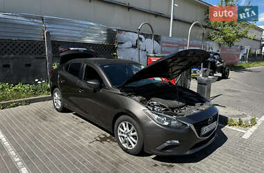Седан Mazda 3 2013 в 
