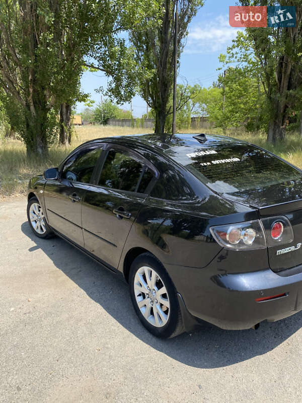Седан Mazda 3 2006 в Білгороді-Дністровському