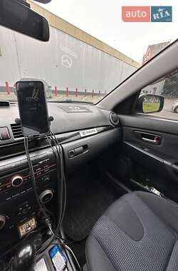 Седан Mazda 3 2006 в 