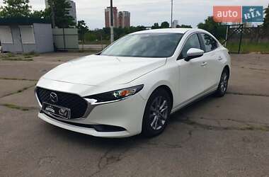 Седан Mazda 3 2019 в 
