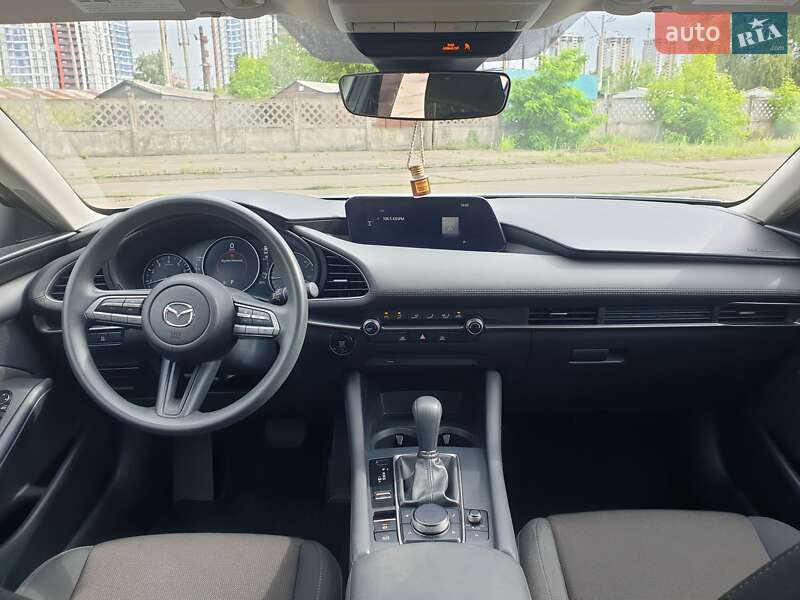 Седан Mazda 3 2019 в Києві