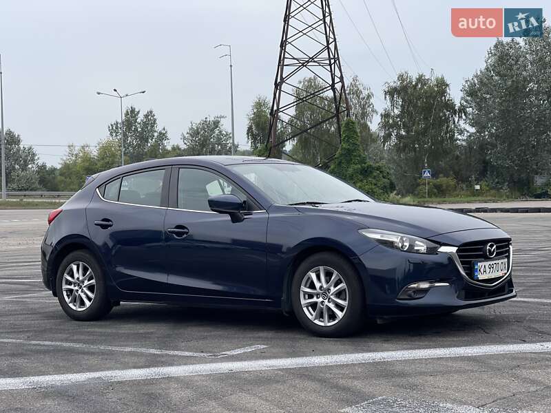 Mazda 3 2018
