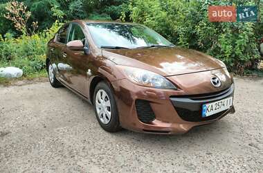 Седан Mazda 3 2011 в Броварах