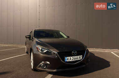 Хэтчбек Mazda 3 2015 в Киеве