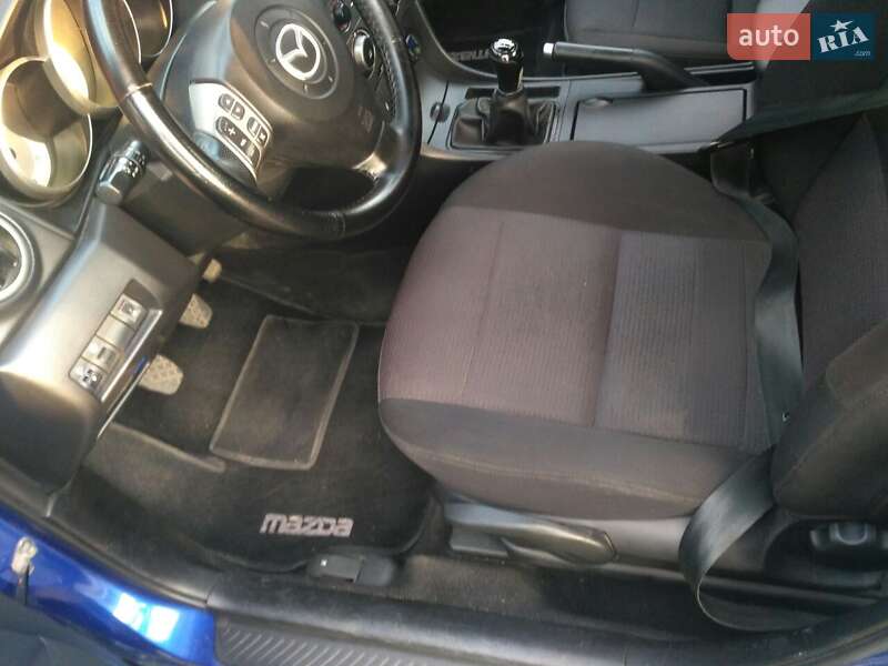 Седан Mazda 3 2008 в Новомосковську