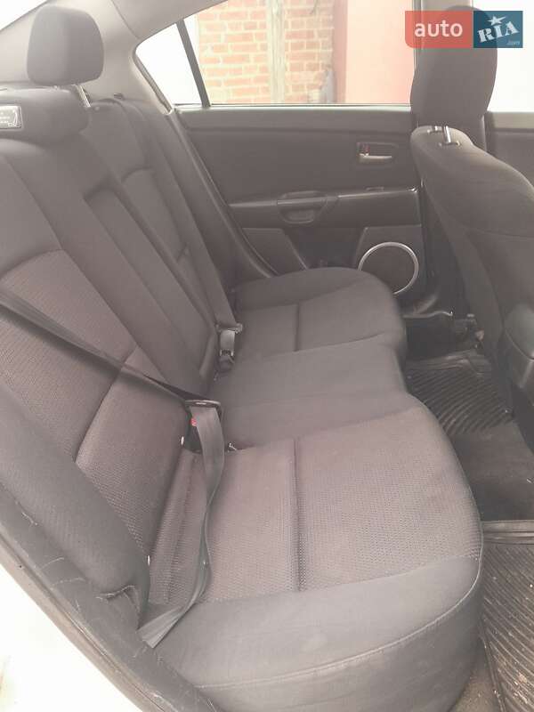 Седан Mazda 3 2007 в Полтаві