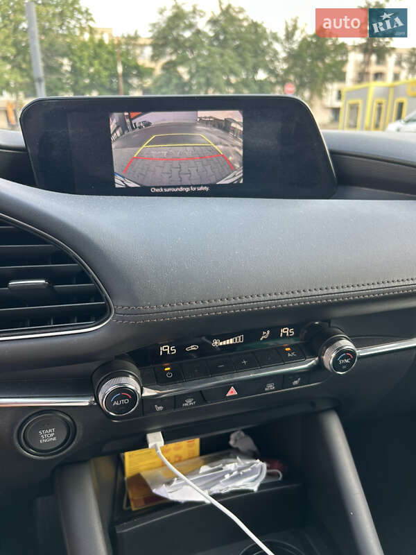 Хэтчбек Mazda 3 2019 в Львове