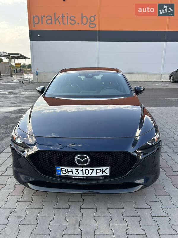 Хэтчбек Mazda 3 2019 в Львове