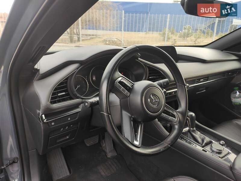 Хэтчбек Mazda 3 2019 в Днепре