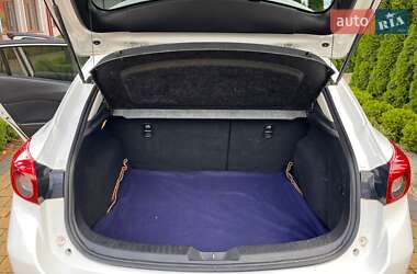 Хэтчбек Mazda 3 2015 в 