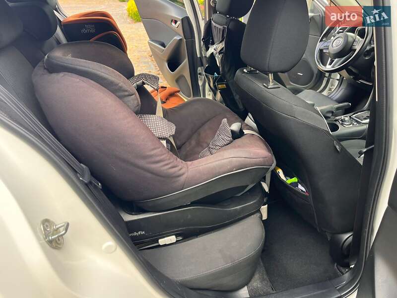 Хэтчбек Mazda 3 2015 в Львове фото 18 Хэтчбек Mazda 3 2015 в Львове