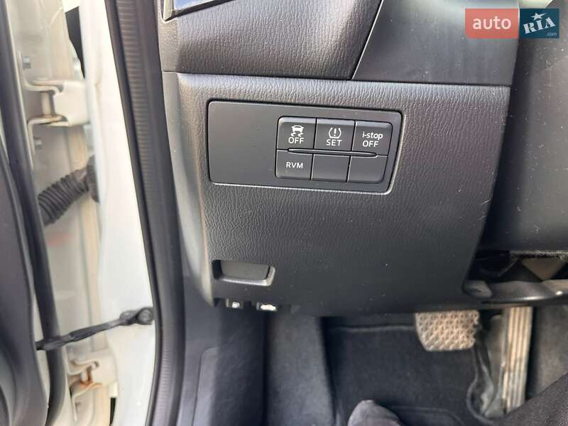 Хэтчбек Mazda 3 2015 в Львове фото 25 Хэтчбек Mazda 3 2015 в Львове