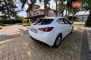Хэтчбек Mazda 3 2015 в 