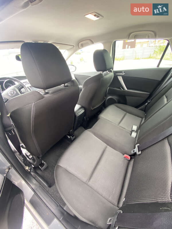 Хэтчбек Mazda 3 2012 в Виннице