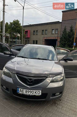 Седан Mazda 3 2007 в 