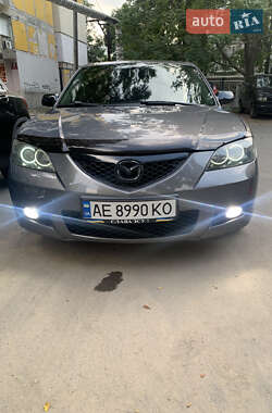 Седан Mazda 3 2007 в 