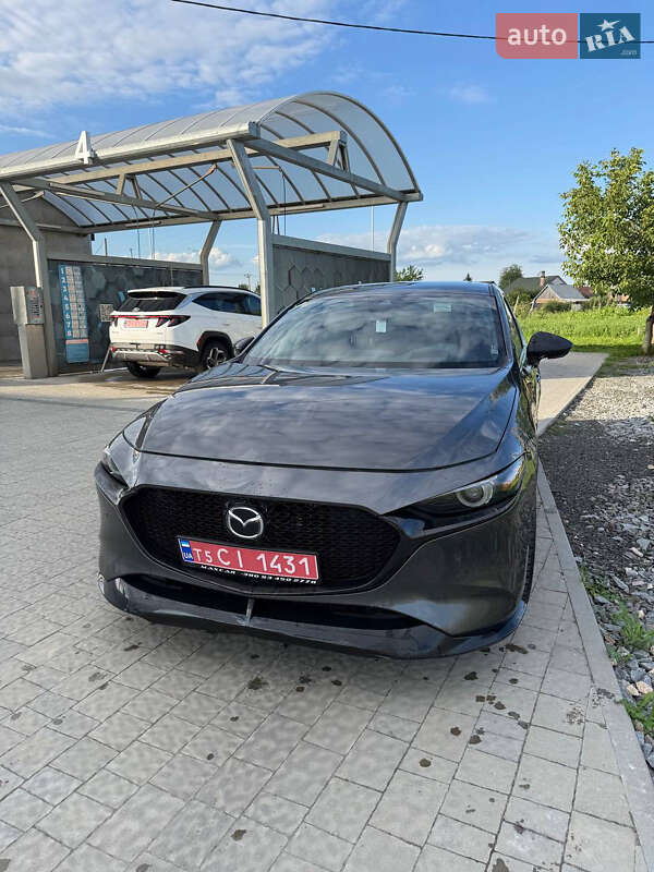 Mazda 3 2023