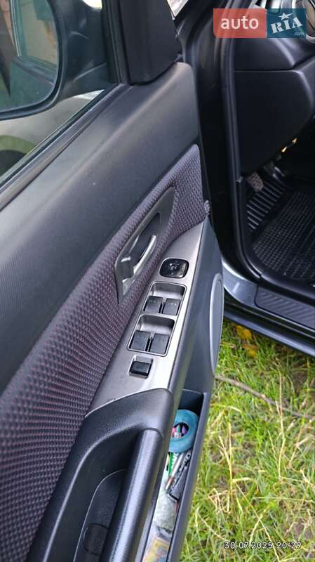 Хэтчбек Mazda 3 2007 в Стрые
