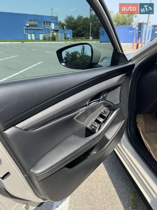 Хэтчбек Mazda 3 2024 в Днепре