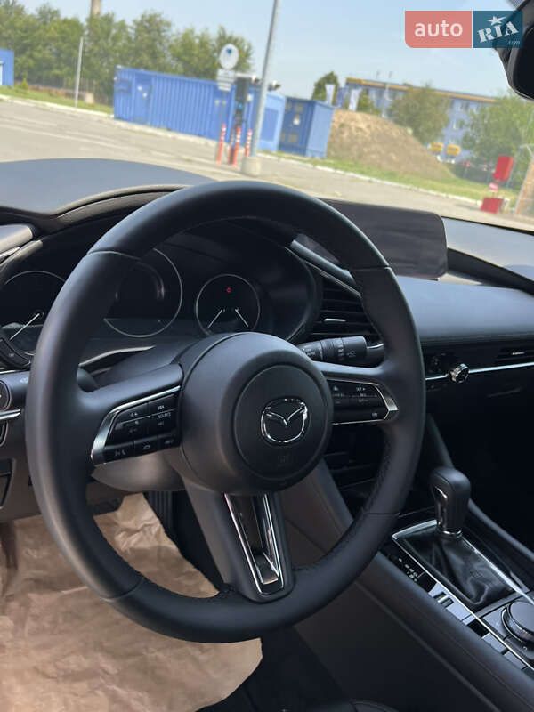 Хэтчбек Mazda 3 2024 в Днепре