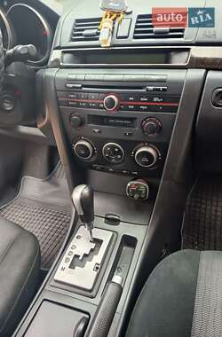 Седан Mazda 3 2007 в Кременчуге