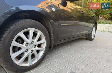 Хэтчбек Mazda 3 2008 в 