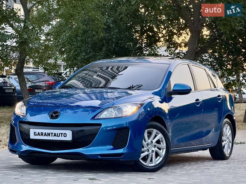 Mazda 3 2012