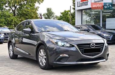Седан Mazda 3 2015 в 