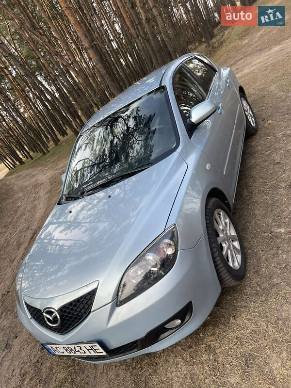 Хэтчбек Mazda 3 2008 в Луцке