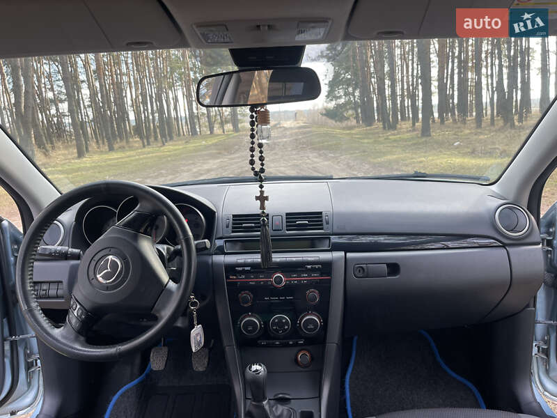 Хэтчбек Mazda 3 2008 в Луцке