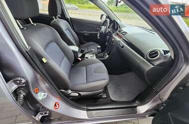 Седан Mazda 3 2006 в 