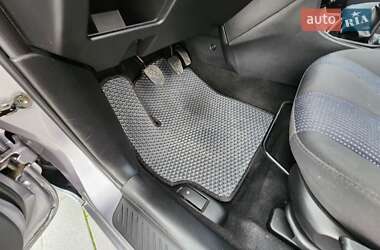 Седан Mazda 3 2006 в 