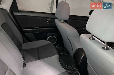 Хэтчбек Mazda 3 2008 в 