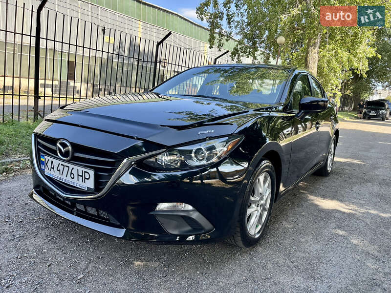 Mazda 3 2015