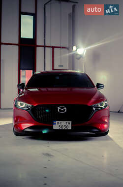 Хэтчбек Mazda 3 2022 в 