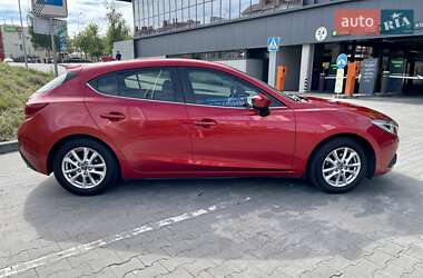 Хэтчбек Mazda 3 2013 в 