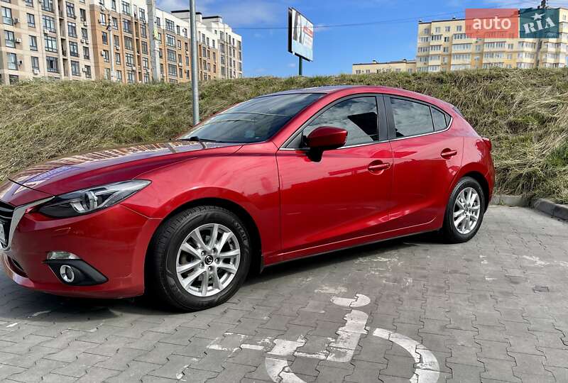 Хэтчбек Mazda 3 2013 в Киеве