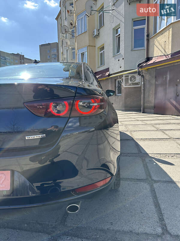 Седан Mazda 3 2020 в Львове