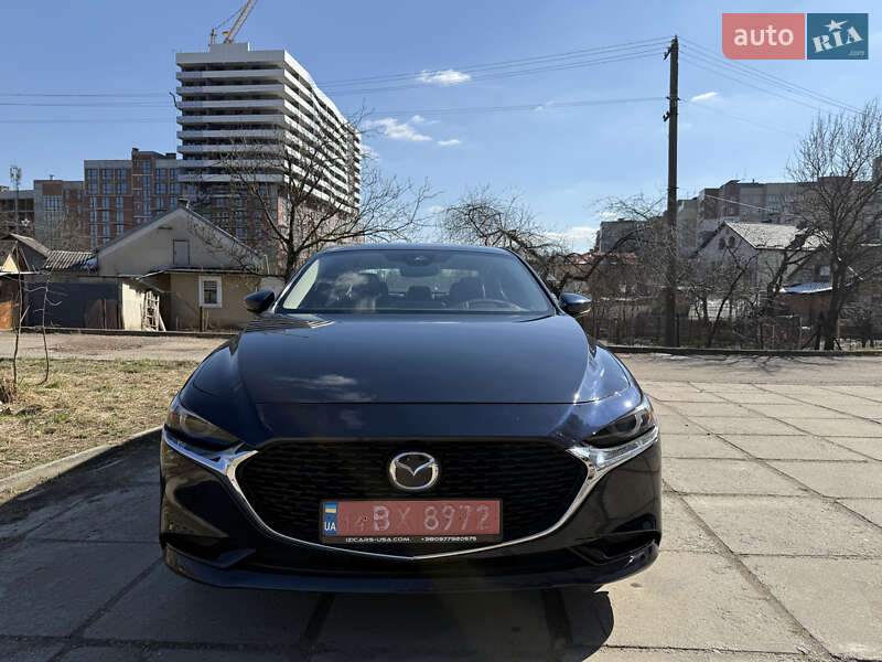 Седан Mazda 3 2020 в Львове