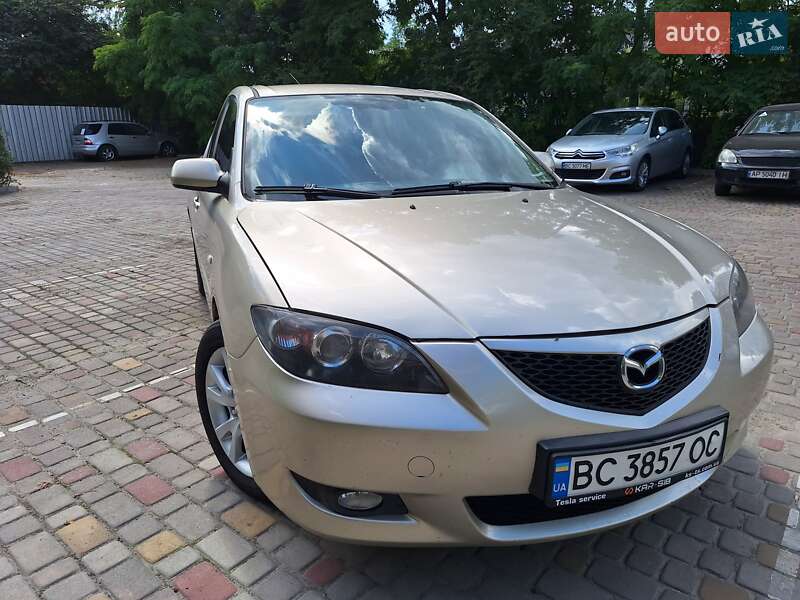 Седан Mazda 3 2005 в Львове