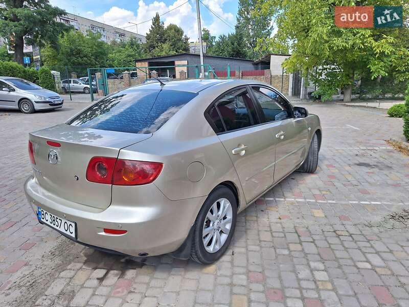 Седан Mazda 3 2005 в Львове