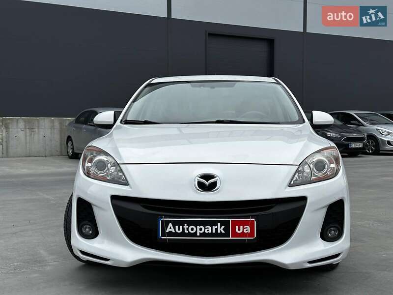 Хэтчбек Mazda 3 2012 в Львове