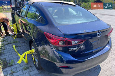 Седан Mazda 3 2018 в Львові