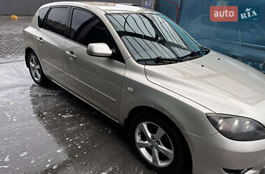Хэтчбек Mazda 3 2004 в Херсоне